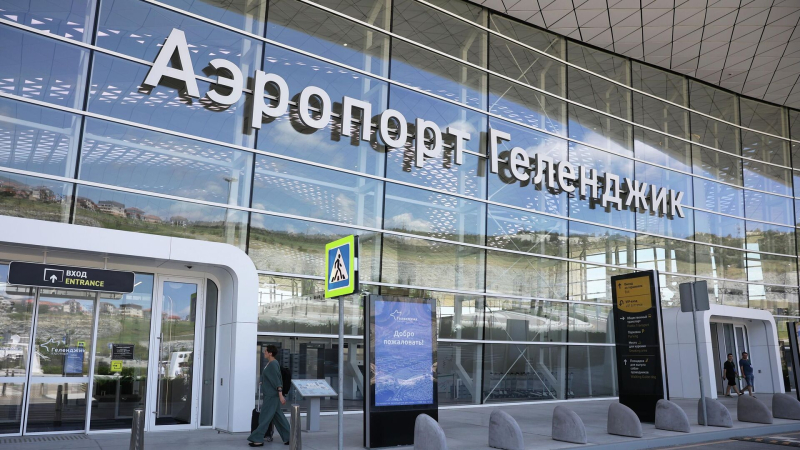 В аэропортах Кубани ввели ограничения на полеты